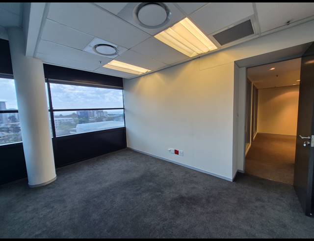 206M² OFFICE TO LET IN SANDTON CENTRAL